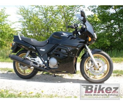 2001 Honda CB 500 photo